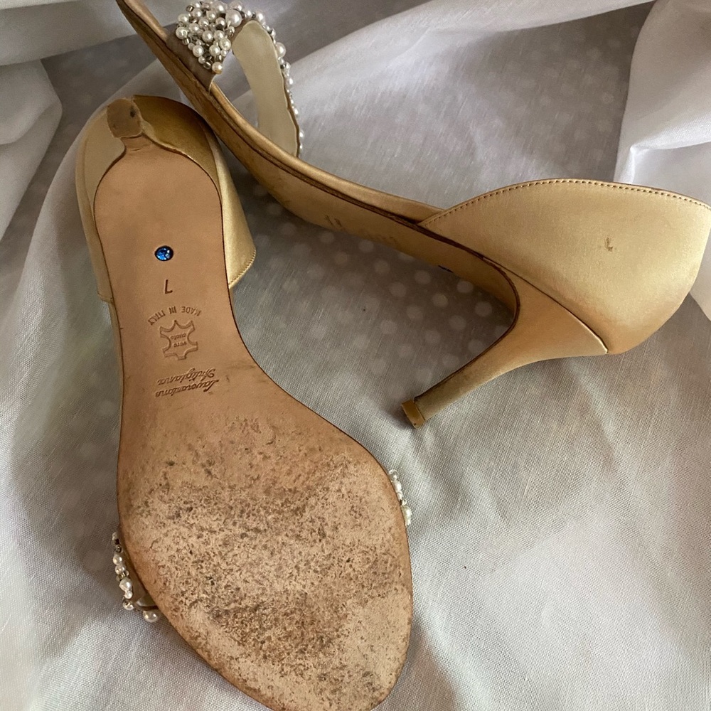 Butter Oyster Bed D’Orsays - Wedding Shoes - See all photos! - Picture 7 of 11